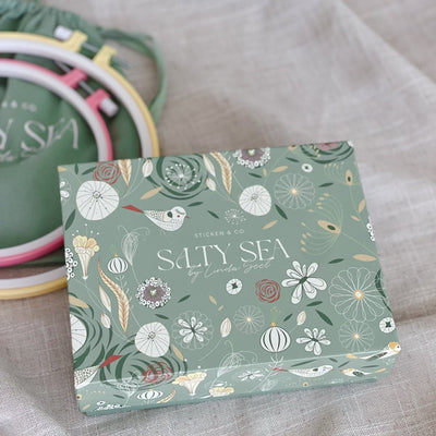 50 FARBEN STICKGARN BOX