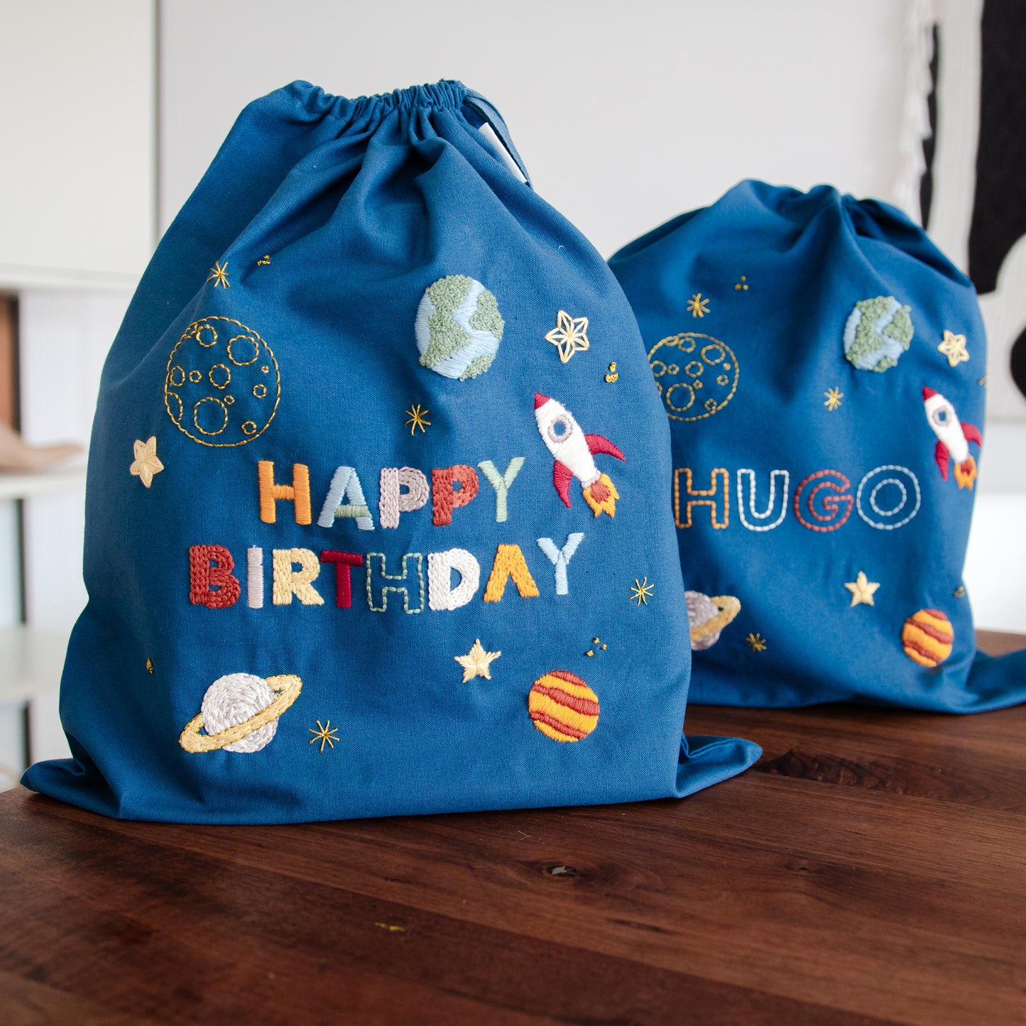 Happy Birthday Beutel Sticken lernen fuer Anfaenger Geschenkverpackung
