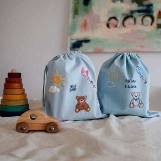 Geschenkverpackung aus Baumwolle mit Kindermotiven zur Aufbewahrung von Geschenken handbestickt