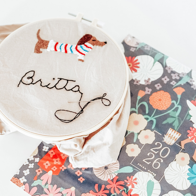 Baumwollbeutel mit Dackel und Namen bestickt zum Verschenken