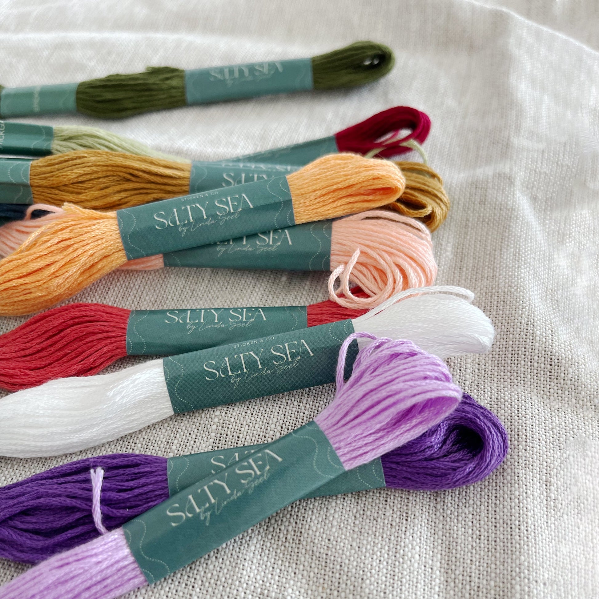 TASCHE MIT STICKMUSTER - SALTYSEA