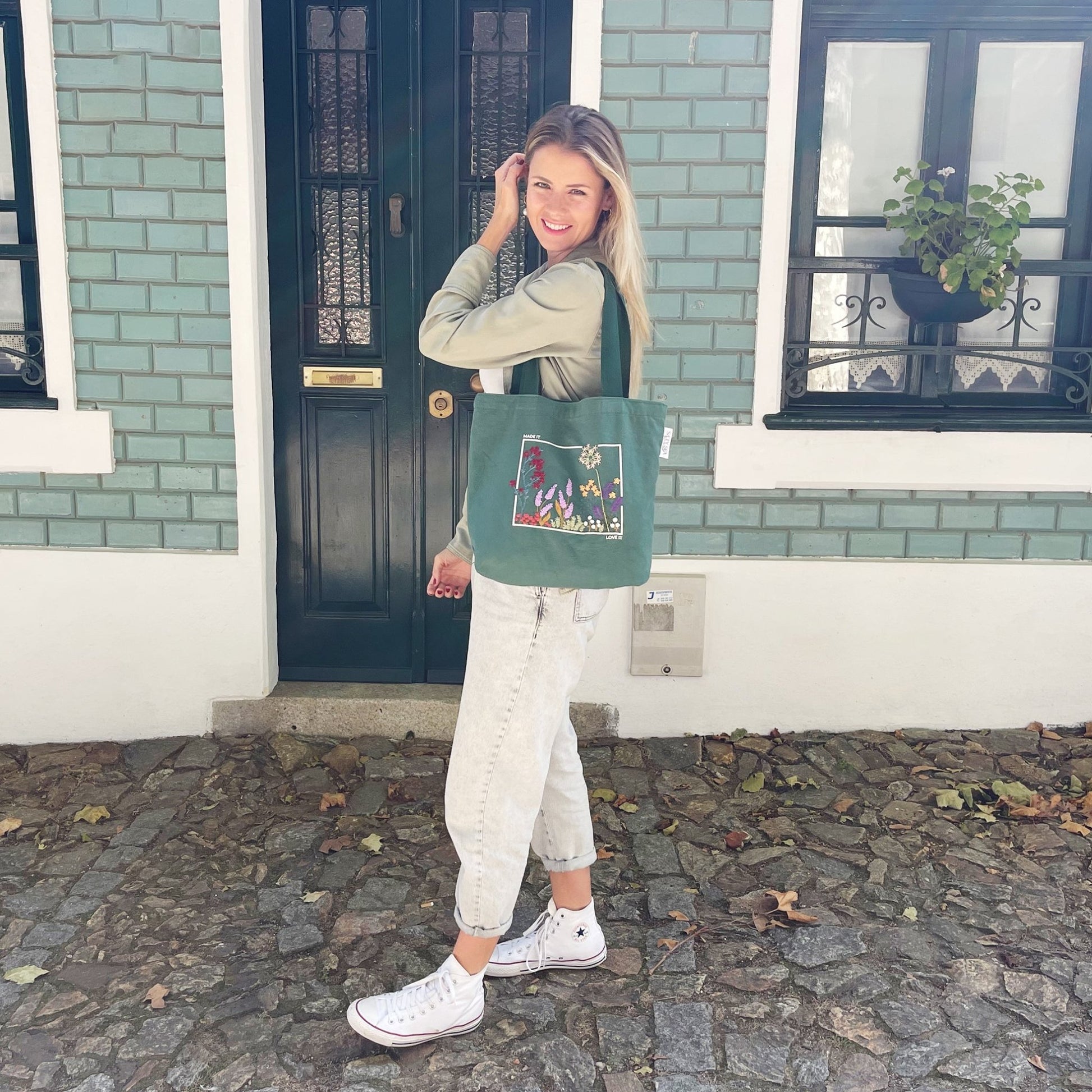 TASCHE MIT STICKMUSTER - SALTYSEA
